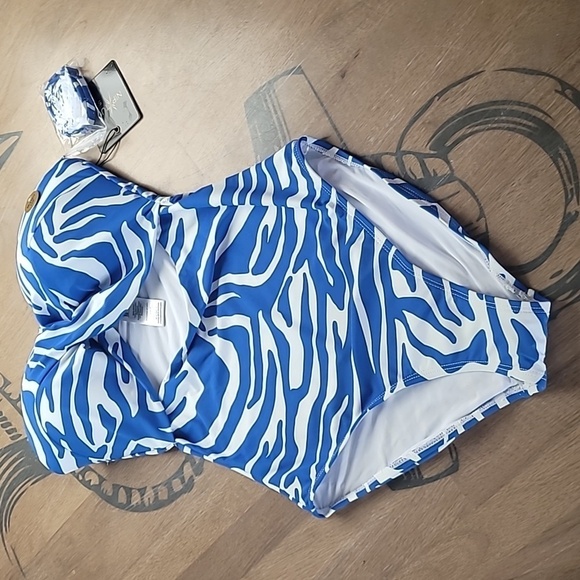Nip Tuck Other - Nip Tuck Nautical Skin Luka Bandeau One Piece Swimsuit Blue Zebra Print Size 6